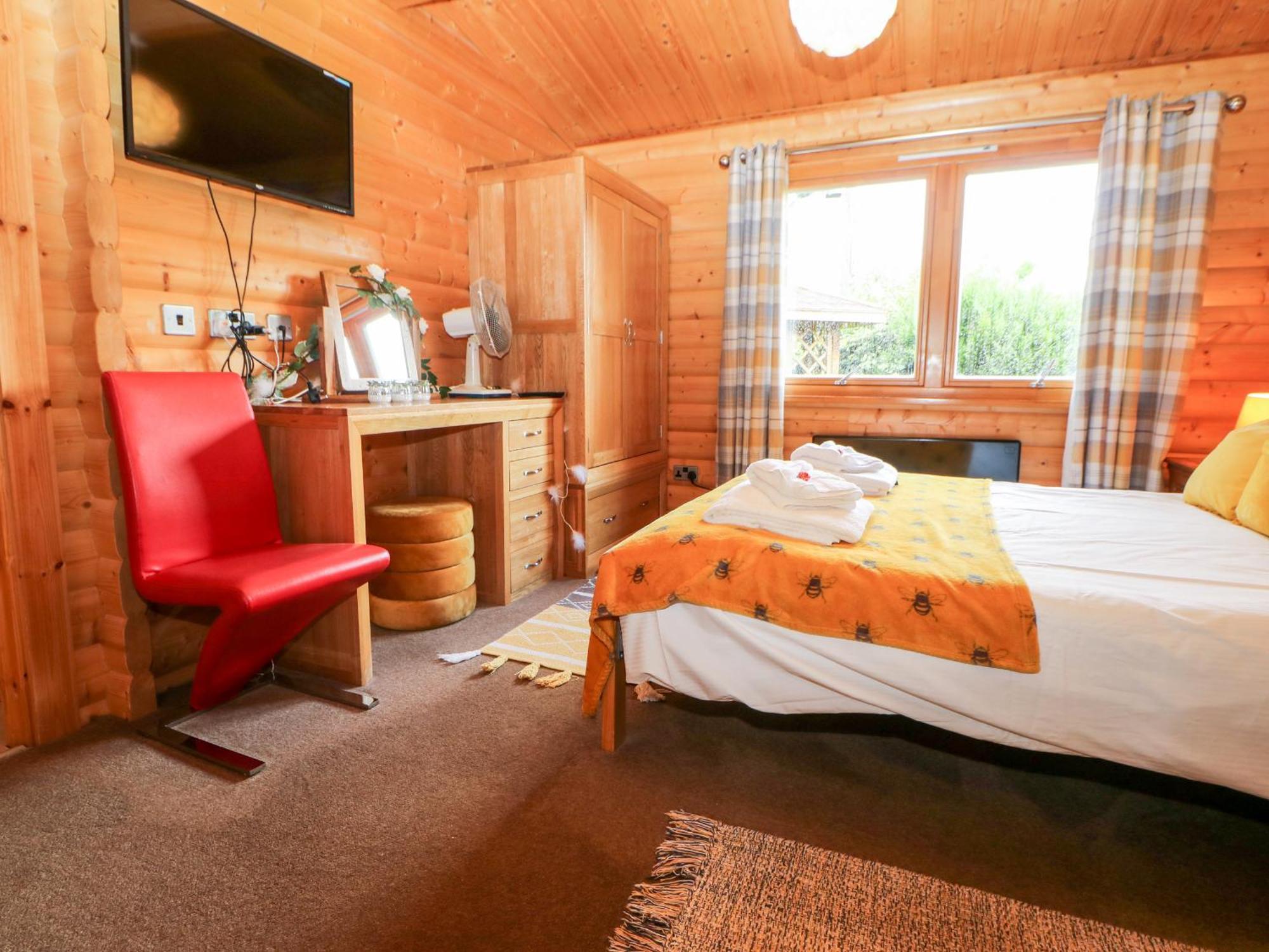 Heathcliff Villa นอร์ทอัลเลอร์ทัน ภายนอก รูปภาพ