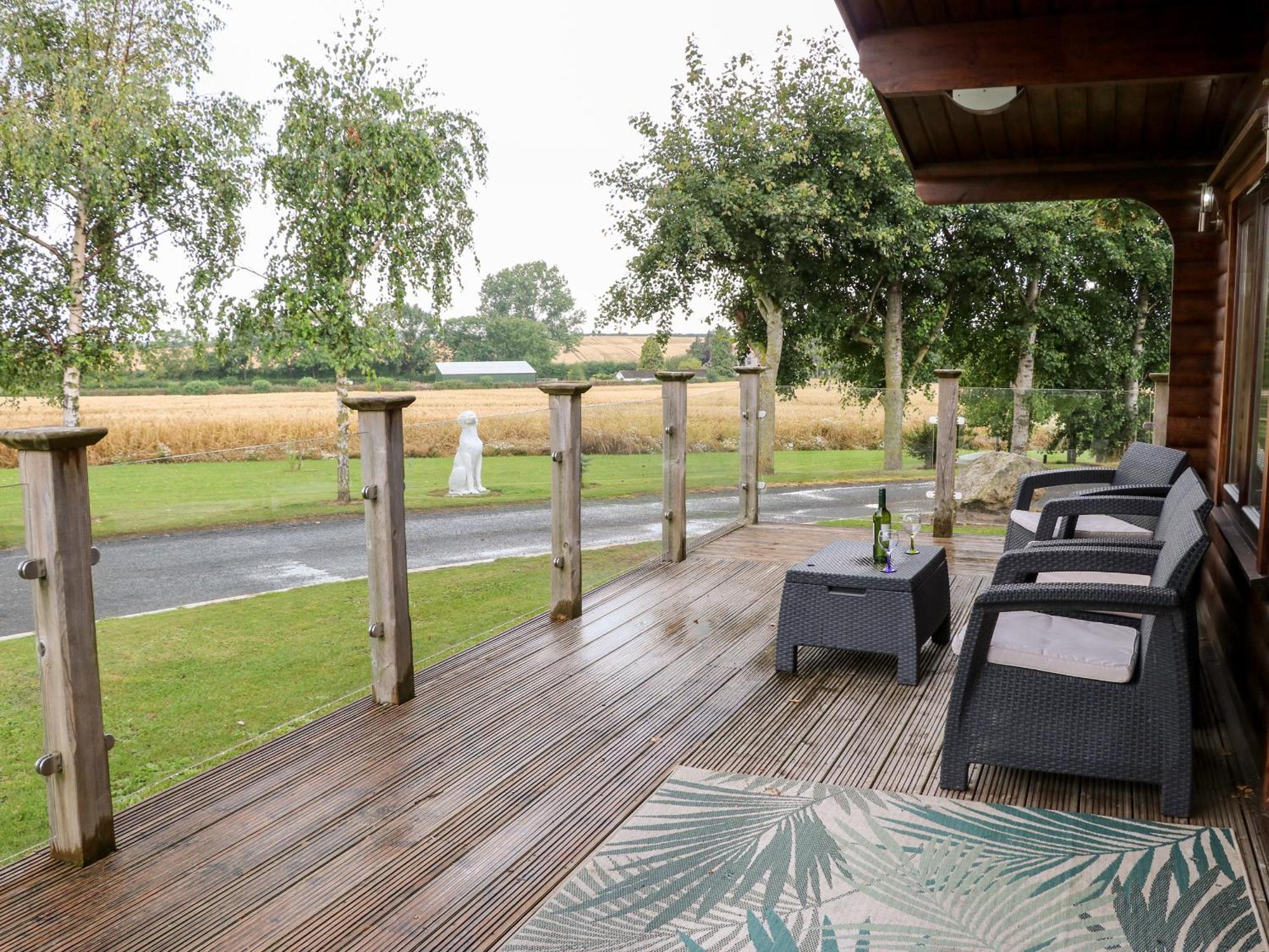 Heathcliff Villa นอร์ทอัลเลอร์ทัน ภายนอก รูปภาพ